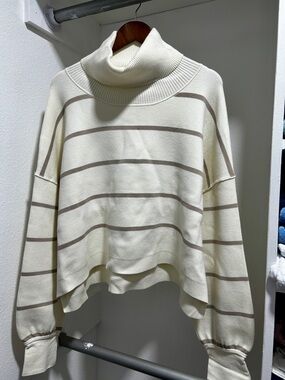 Free People Paulie Moonbeam Striped Turtleneck cream and tan. XL. NWT
